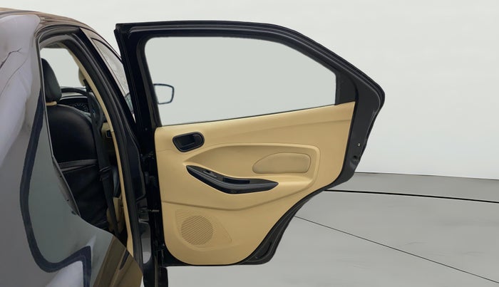 2016 Ford Figo Aspire TITANIUM 1.2 PETROL, Petrol, Manual, 87,714 km, RHS Rear Door