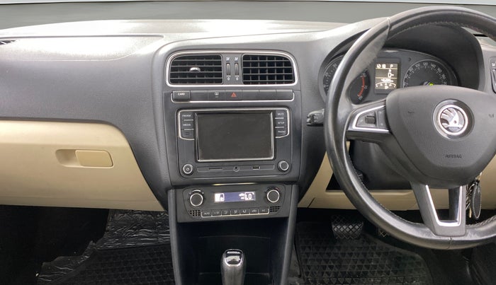 2017 Skoda Rapid STYLE 1.6 MPI AT, Petrol, Automatic, 46,339 km, Air Conditioner