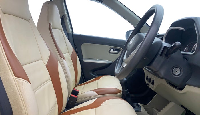 2018 Maruti Alto K10 VXI (O), Petrol, Manual, 67,408 km, Right Side Front Door Cabin