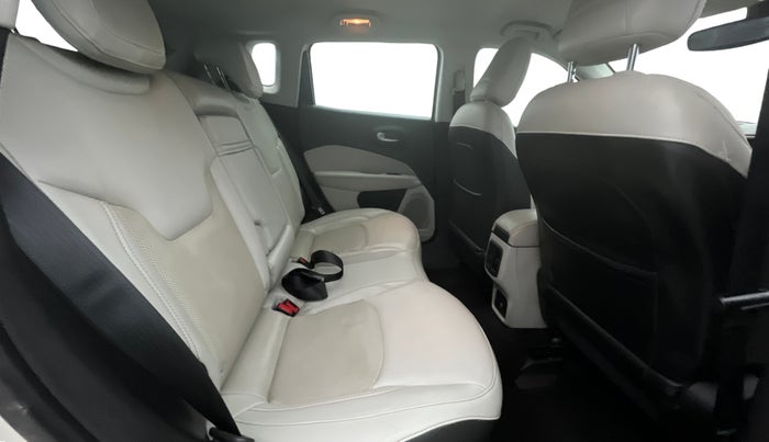 2017 Jeep Compass LIMITED 1.4 PETROL AT, Petrol, Automatic, 61,291 km, Right Side Rear Door Cabin