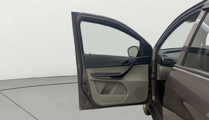 2019 Tata Tiago XT PETROL, CNG, Manual, 51,927 km, LHS Front Door