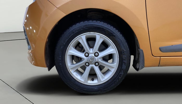 2015 Hyundai Grand i10 ASTA AT 1.2 KAPPA VTVT, Petrol, Automatic, 52,112 km, Left Front Wheel