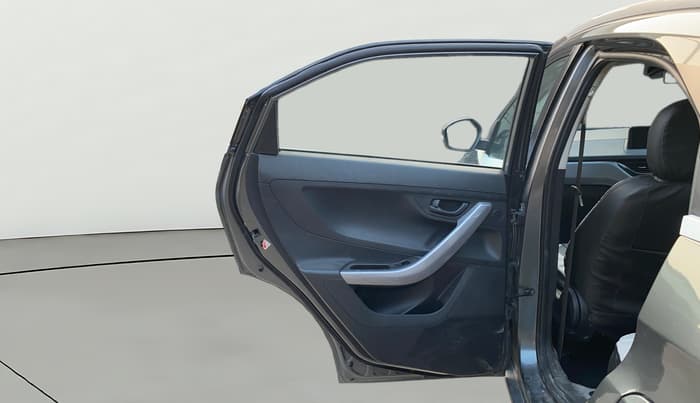 2023 Tata NEXON XM PLUS SUNROOF PETROL, Petrol, Manual, 85,759 km, LHS Rear Door