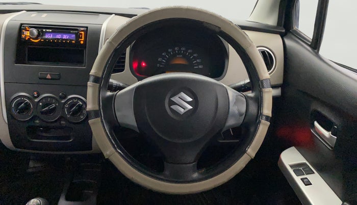 2013 Maruti Wagon R 1.0 LXI CNG, CNG, Manual, 68,882 km, Steering Wheel Close Up
