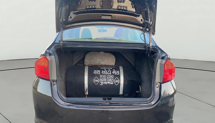 2016 Honda City 1.5L I-VTEC SV, CNG, Manual, 1,48,308 km, Boot Open Zoomed View