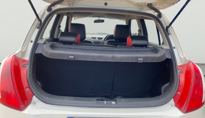 2016 Maruti Swift VXI O, Petrol, Manual, 58,602 km, Boot Open Zoomed View