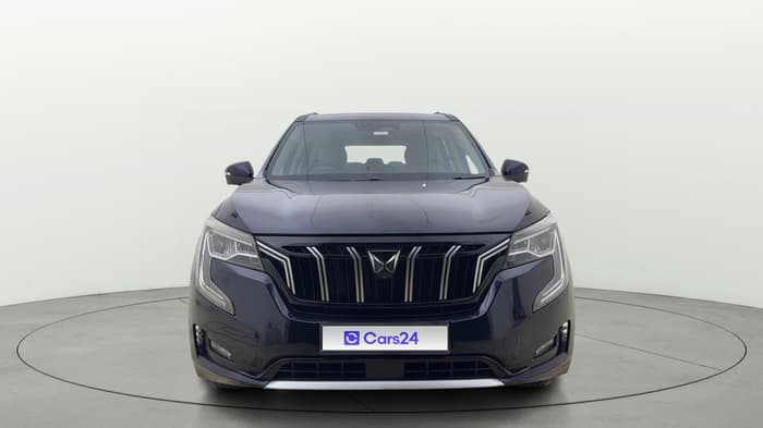2021 Mahindra XUV700 AX 7 LUXURY P AT 7 STR, Petrol, Automatic, 54,525 km, Front