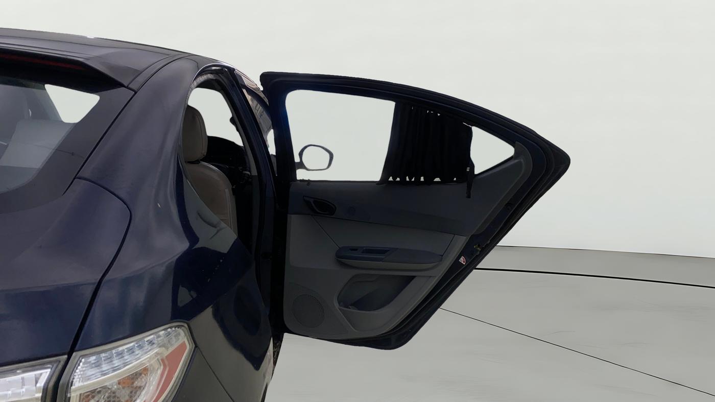 2022 Tata TIGOR XZ CNG, CNG, Manual, 66,352 km, RHS Rear Door