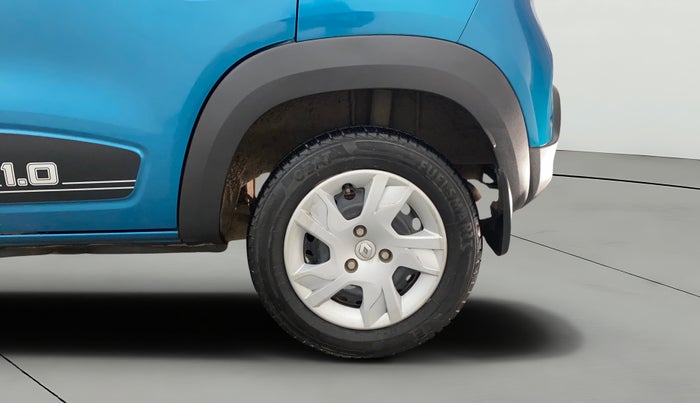 2023 Renault Kwid RXT 1.0 AMT, Petrol, Automatic, 25,339 km, Left Rear Wheel