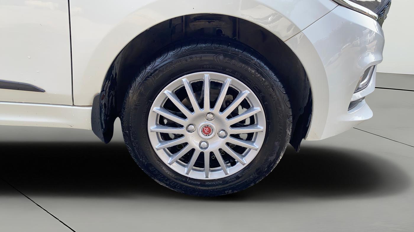 2024 Tata TIGOR XZA Plus iCNG , CNG, Automatic, 14,711 km, Right Front Wheel