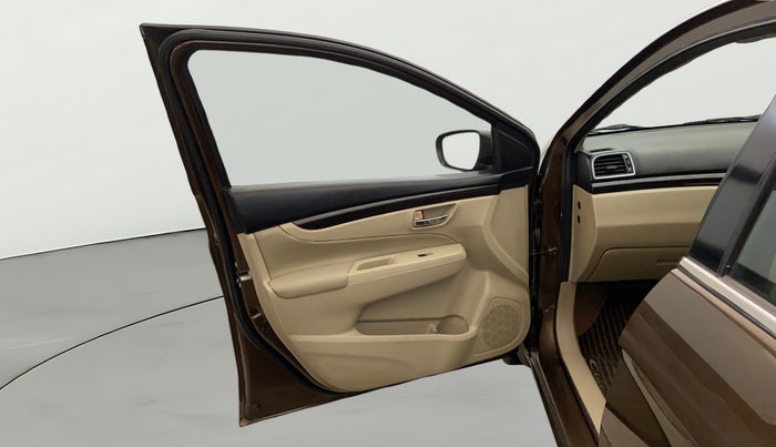 2017 Maruti Ciaz ZXI+, Petrol, Manual, 62,064 km, LHS Front Door