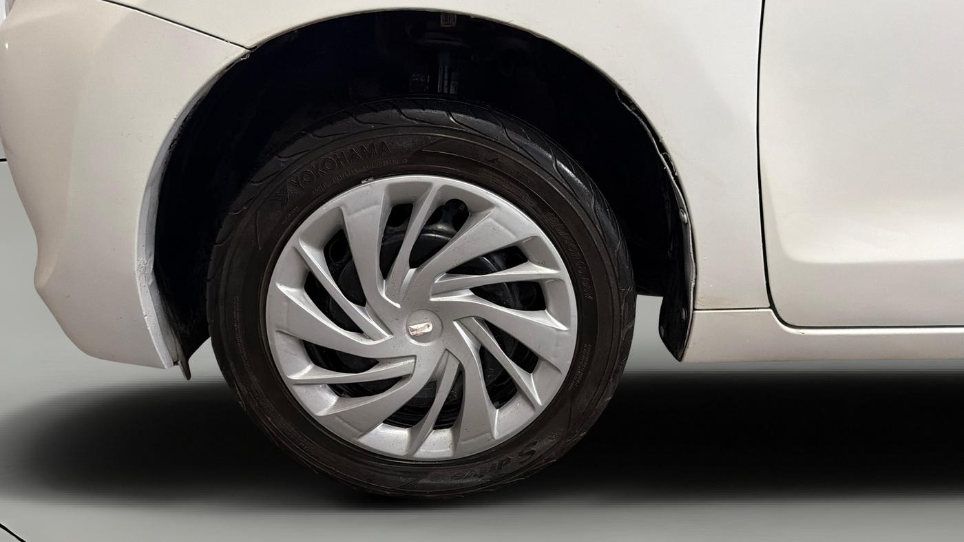 2021 Maruti Baleno SIGMA PETROL 1.2, Petrol, Manual, 64,567 km, Left Front Wheel