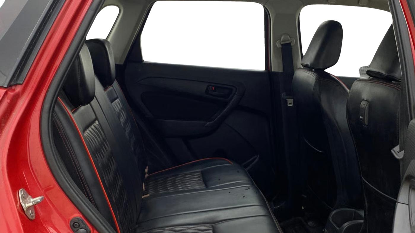 2021 Maruti Vitara Brezza VXI AT SHVS, Petrol, Automatic, 65,953 km, Right Side Rear Door Cabin