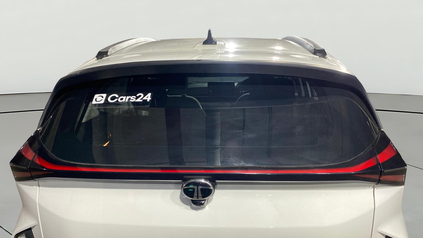 2025 Tata NEXON CREATIVE + SUNROOF 1.2 PETROL, Petrol, Manual, 8,414 km, Rear Windshield