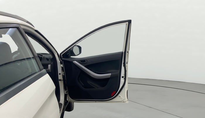 2021 Tata NEXON XM SUNROOF PETROL, Petrol, Manual, 32,181 km, RHS Front Door