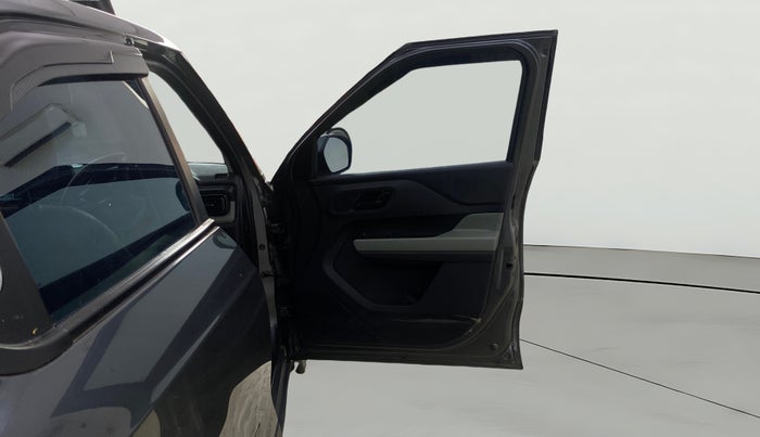 2024 Tata PUNCH ADVENTURE RHYTHM CNG, CNG, Manual, 7,943 km, RHS Front Door