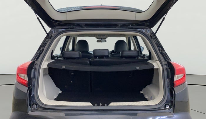 2020 Mahindra XUV300 W8 1.2 PETROL, Petrol, Manual, 50 km, Boot Open Zoomed View