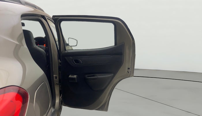 2017 Renault Kwid RXT 1.0, Petrol, Manual, 59,336 km, RHS Rear Door