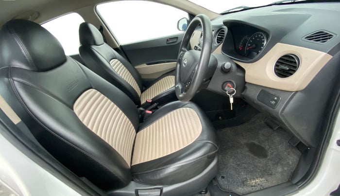 2018 Hyundai Grand i10 MAGNA AT 1.2 KAPPA VTVT, Petrol, Automatic, 49,574 km, Right Side Front Door Cabin