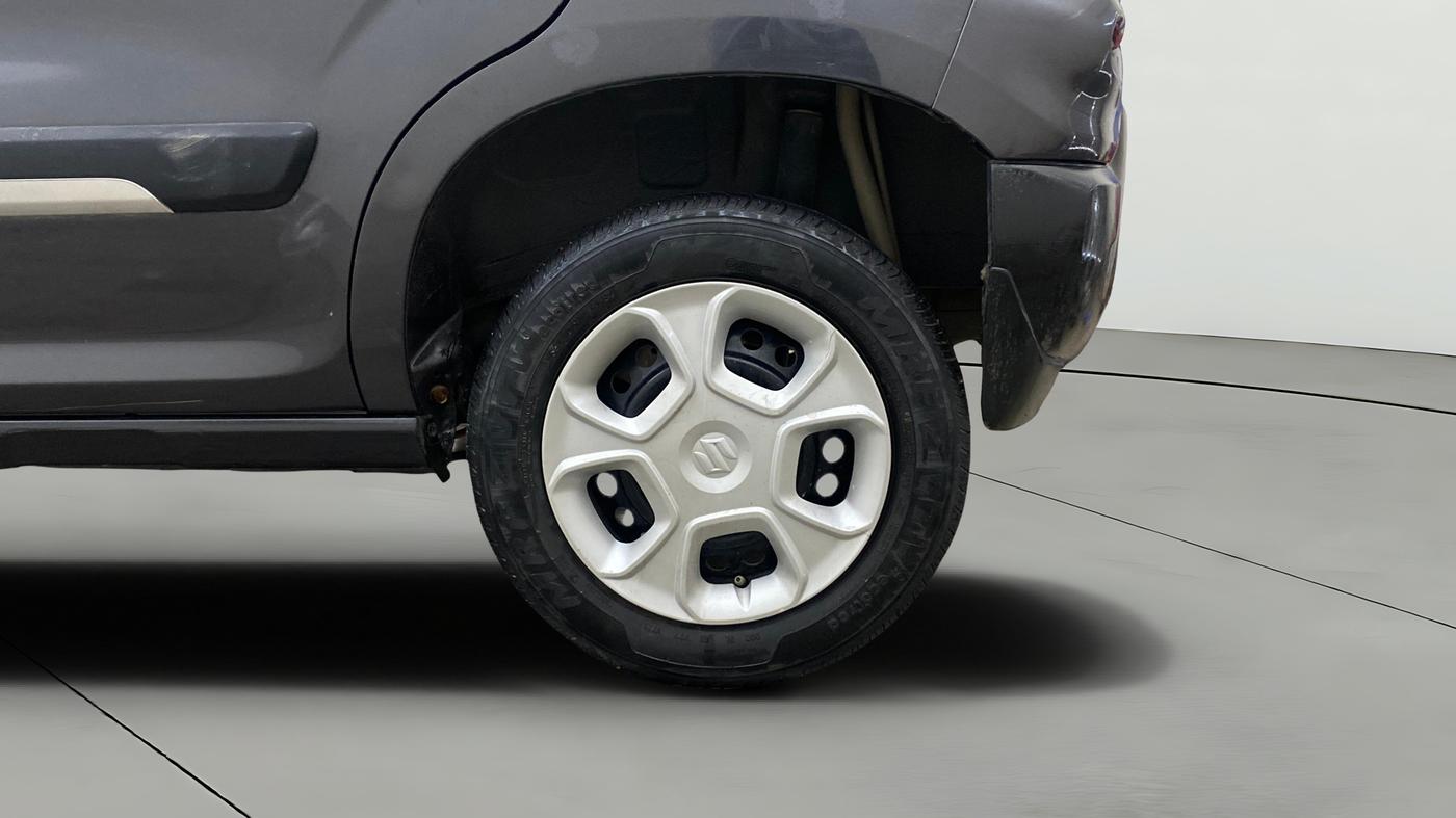 2021 Maruti S PRESSO VXI, Petrol, Manual, 43,702 km, Left Rear Wheel
