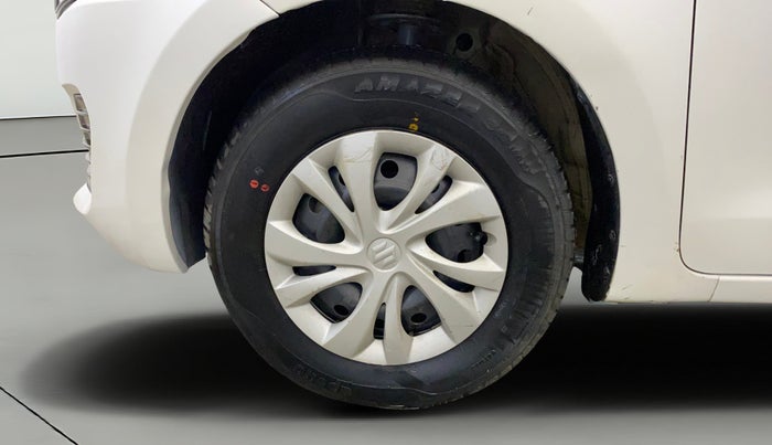 2020 Maruti Swift VXI, Petrol, Manual, 35,335 km, Left Front Wheel