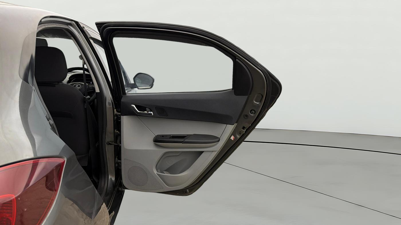 2021 Tata Tiago XZ PLUS PETROL, Petrol, Manual, 50,774 km, RHS Rear Door