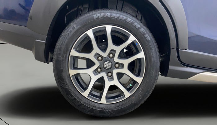 2022 Maruti XL6 ALPHA MT, Petrol, Manual, 62,851 km, Right Rear Wheel