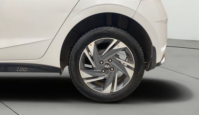 2022 Hyundai NEW I20 ASTA (O) 1.2 AT, Petrol, Automatic, 14,464 km, Left Rear Wheel