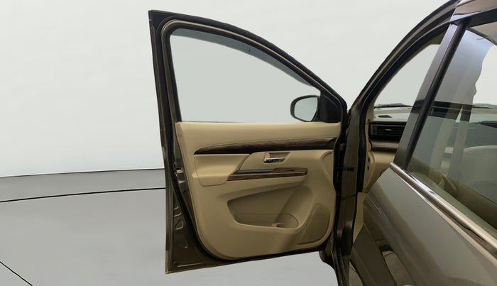 2020 Maruti Ertiga ZXI SHVS, Petrol, Manual, 92,361 km, LHS Front Door