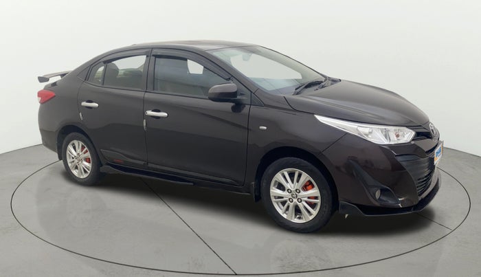 2020 Toyota YARIS J MT, CNG, Manual, 69,734 km, Right Front Diagonal