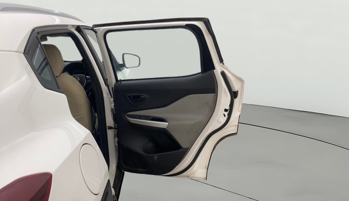 2022 Nissan MAGNITE XE, Petrol, Manual, 10,558 km, RHS Rear Door