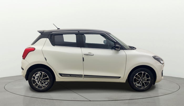 2023 Maruti Swift ZXI PLUS AMT DUAL TONE, Petrol, Automatic, 19,538 km, Right Side View