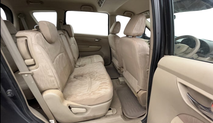 2014 Maruti Ertiga VXI, Petrol, Manual, 58,924 km, Right Side Rear Door Cabin