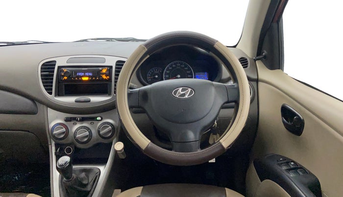 2013 Hyundai i10 MAGNA 1.1, Petrol, Manual, 53,261 km, Steering Wheel Close Up