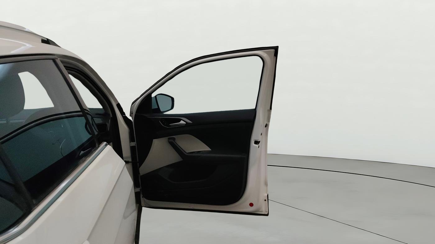 2022 Volkswagen TAIGUN TOPLINE 1.0 TSI AT, Petrol, Automatic, 86,565 km, RHS Front Door