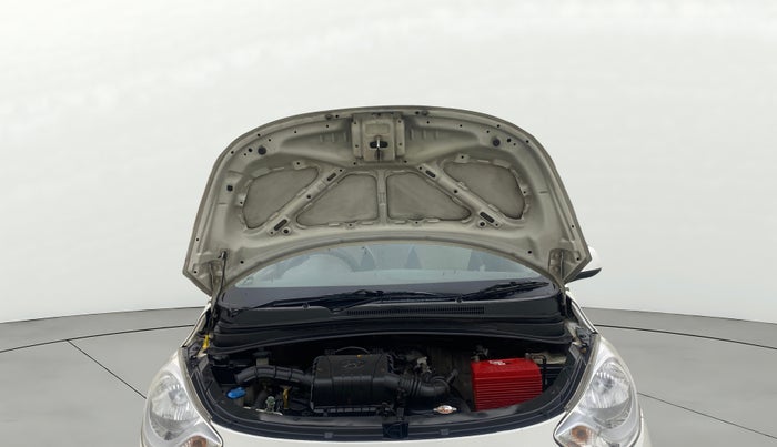 2015 Hyundai i10 SPORTZ 1.1, Petrol, Manual, 87,663 km, Open Bonet