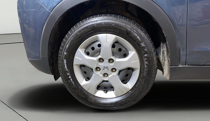 2022 Mahindra XUV300 W6 1.5 DIESEL AMT, Diesel, Automatic, 91,756 km, Left Front Wheel