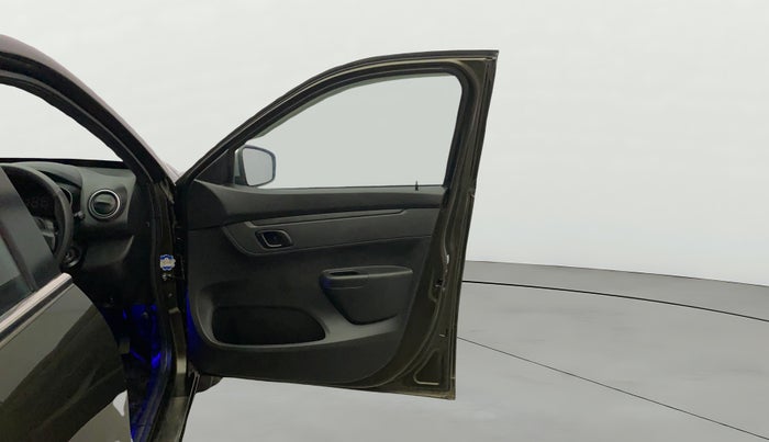 2019 Renault Kwid RXL, Petrol, Manual, 43,673 km, RHS Front Door