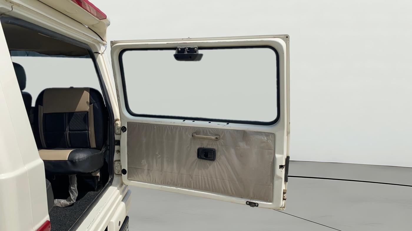 2023 Mahindra Bolero B6, Diesel, Manual, 35,428 km, Boot Door Open