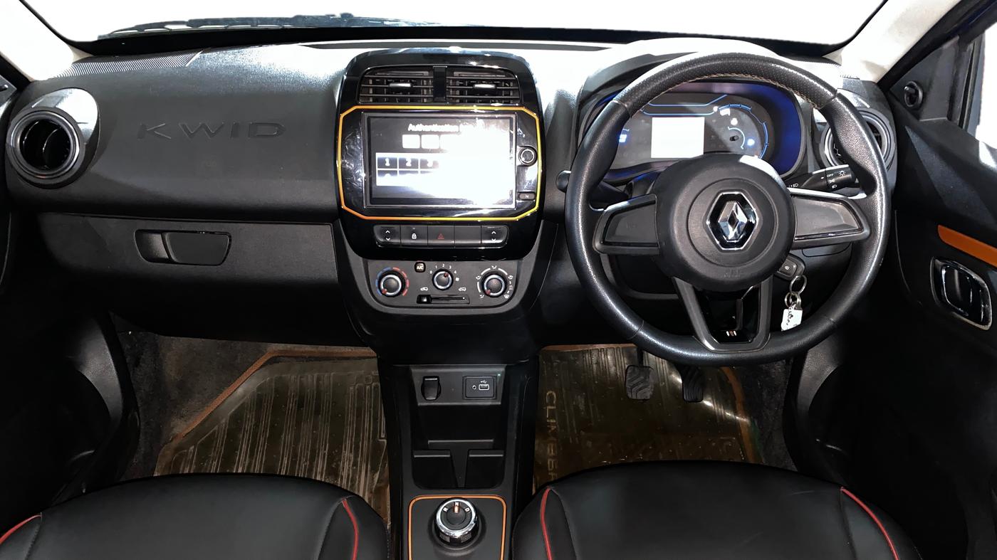 2020 Renault Kwid CLIMBER 1.0 AMT (O), Petrol, Automatic, 61,876 km, Dashboard