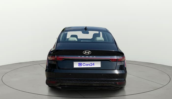 2023 Hyundai Verna SX(O) 1.5 MPI IVT , Petrol, Automatic, 64,606 km, Back/Rear