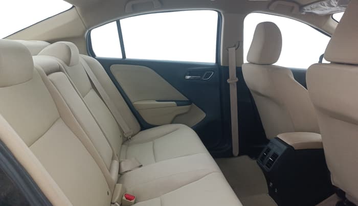 2019 Honda City 1.5L I-VTEC V MT, Petrol, Manual, 1,48,849 km, Right Side Rear Door Cabin
