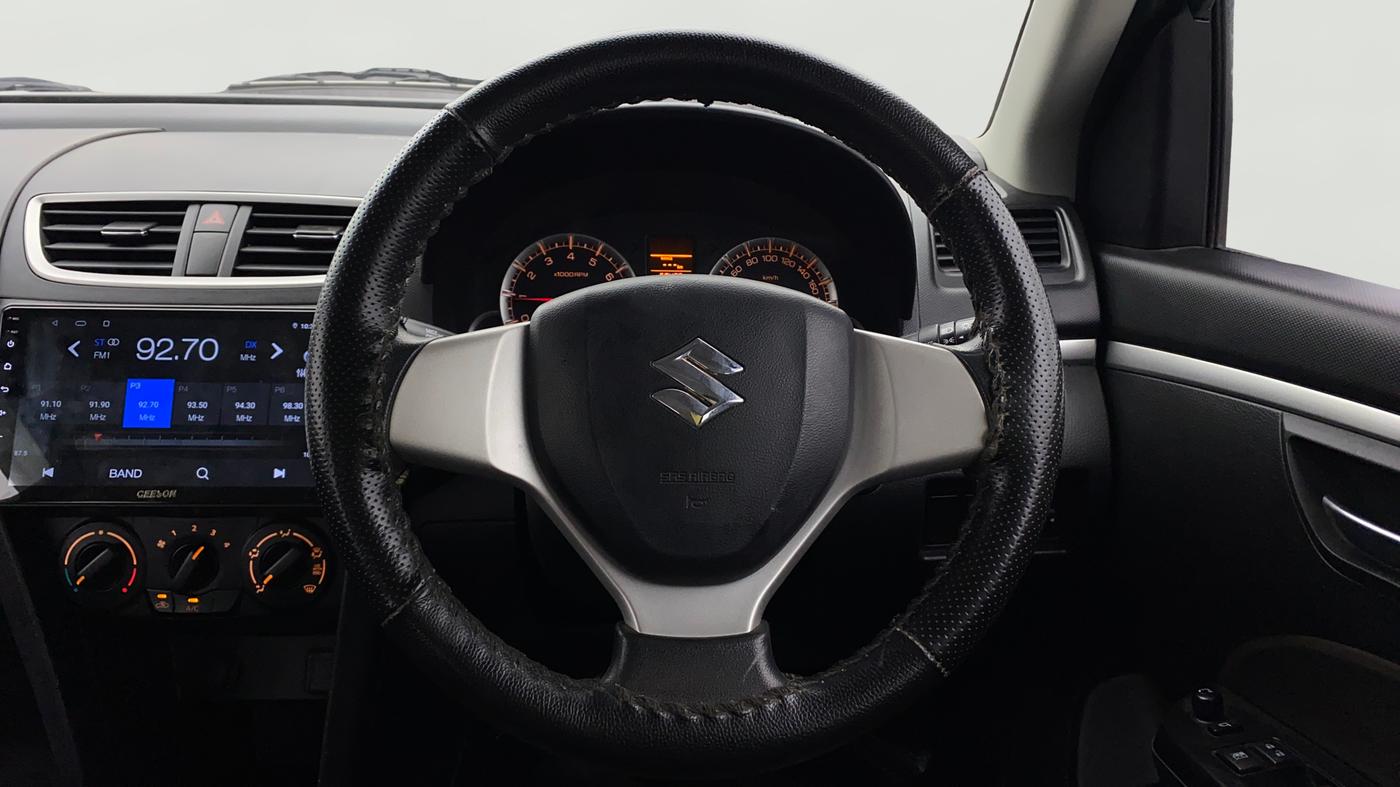 2017 Maruti Swift VXI O, Petrol, Manual, 50,836 km, Steering Wheel Close Up