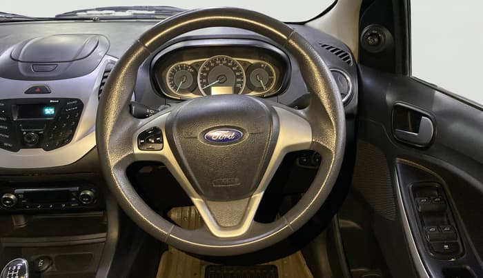 2017 Ford New Figo TITANIUM 1.2 PETROL MT, Petrol, Manual, 34,711 km, Steering Wheel Close Up