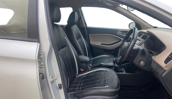 2018 Hyundai Elite i20 SPORTZ 1.4 CRDI, Diesel, Manual, 96,003 km, Right Side Front Door Cabin