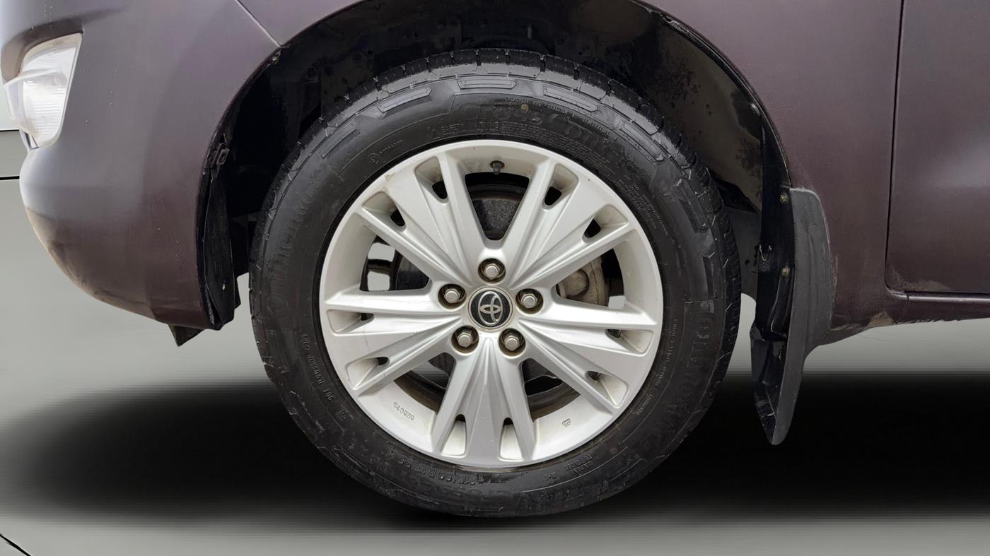 2016 Toyota Innova Crysta 2.7 ZX AT 7 STR, Petrol, Automatic, 45,048 km, Left Front Wheel