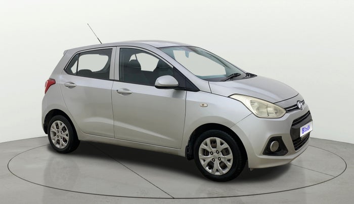 2016 Hyundai Grand i10 MAGNA 1.1 CRDI, Diesel, Manual, 92,624 km, Right Front Diagonal