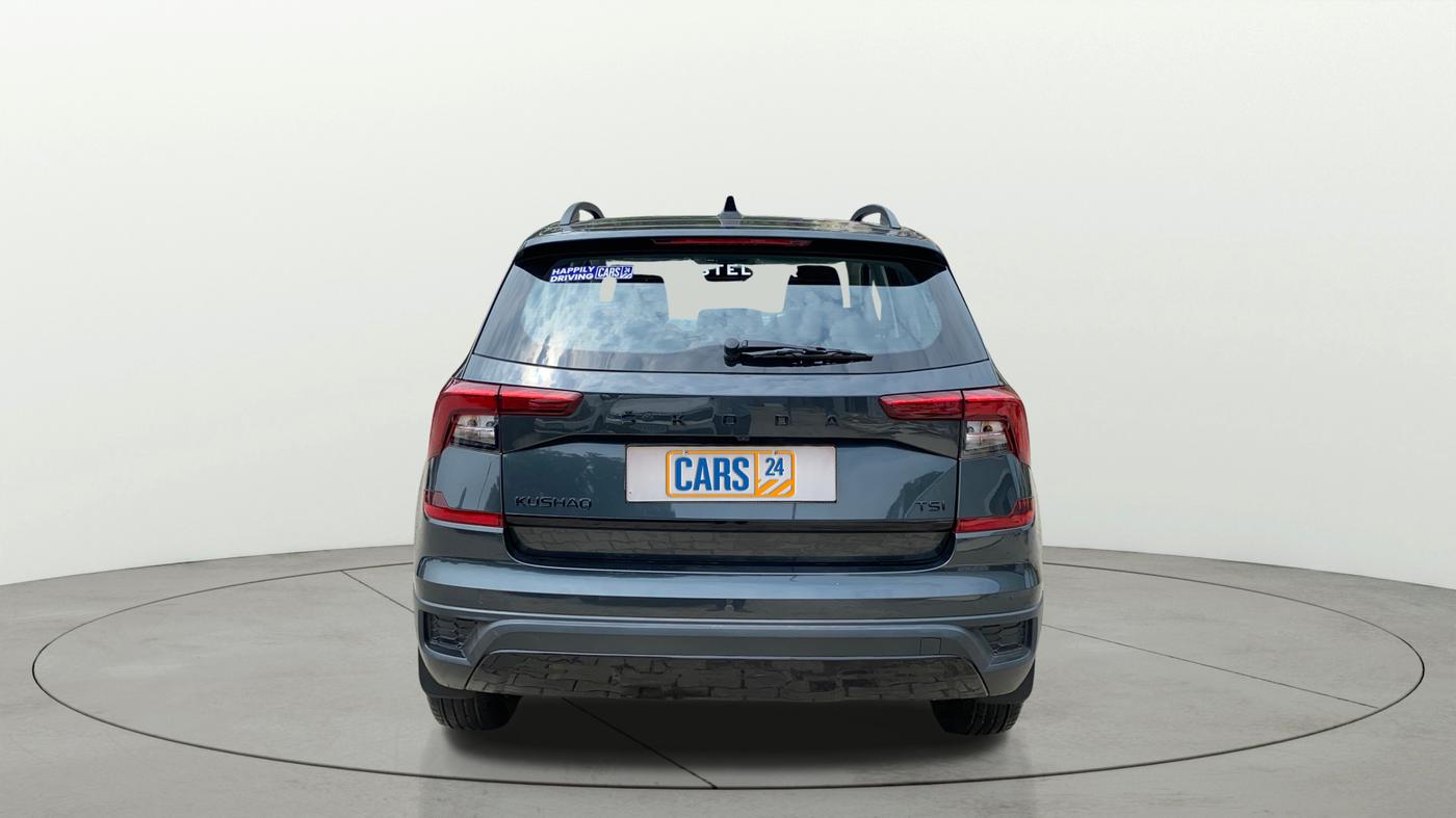 2025 Skoda KUSHAQ AMBITION 1.0L TSI MT, Petrol, Manual, 1,421 km, Back/Rear