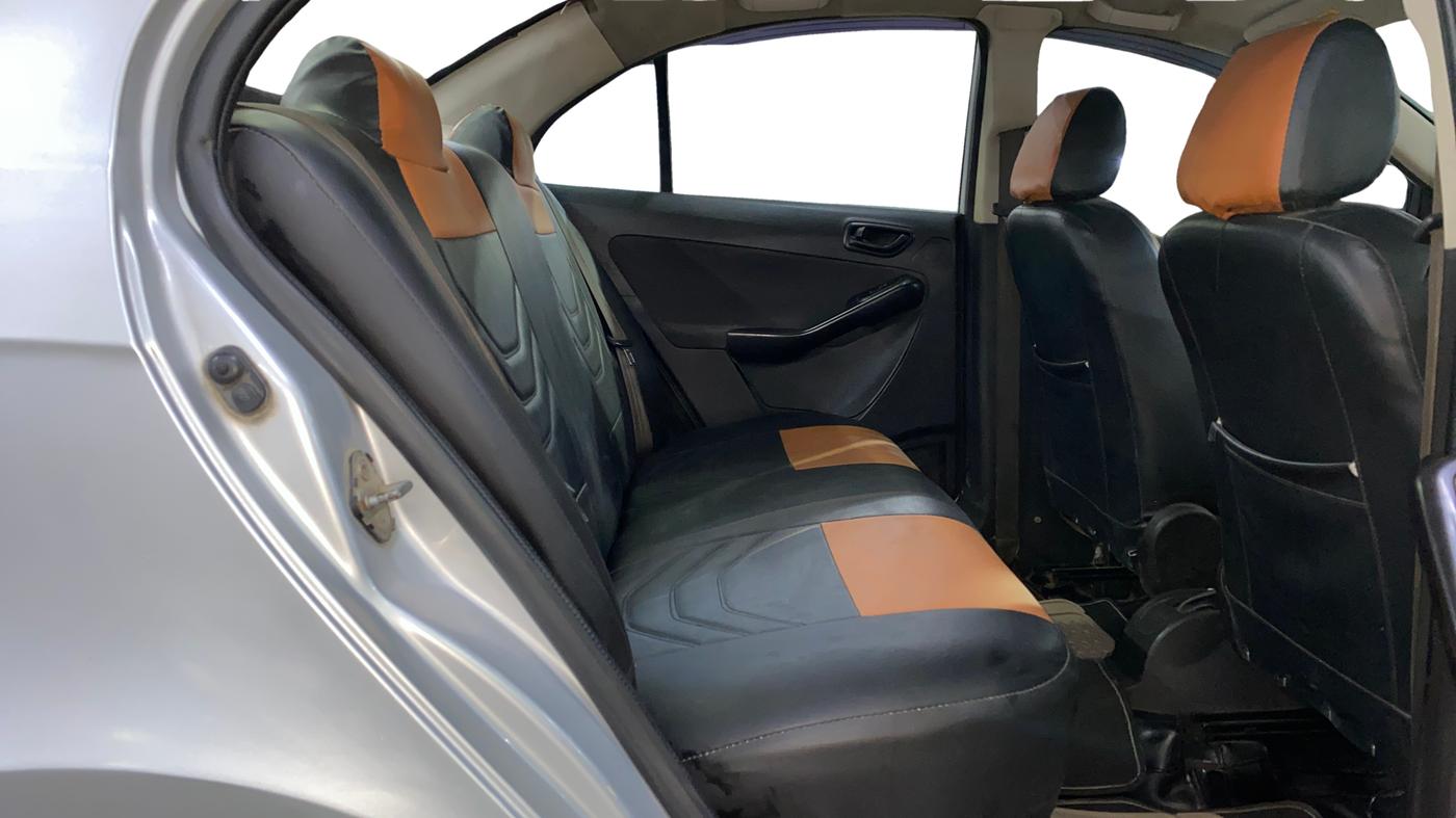 2018 Tata Zest PREMIO 75PS DIESEL, Diesel, Manual, 99,379 km, Right Side Rear Door Cabin