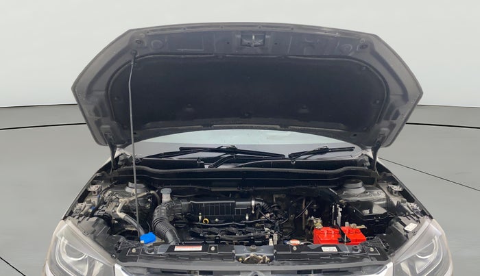 2021 Maruti Vitara Brezza LXI, Petrol, Manual, 26,190 km, Open Bonet